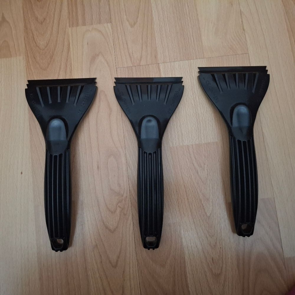 3-piece 9 in. Ice Scrapers